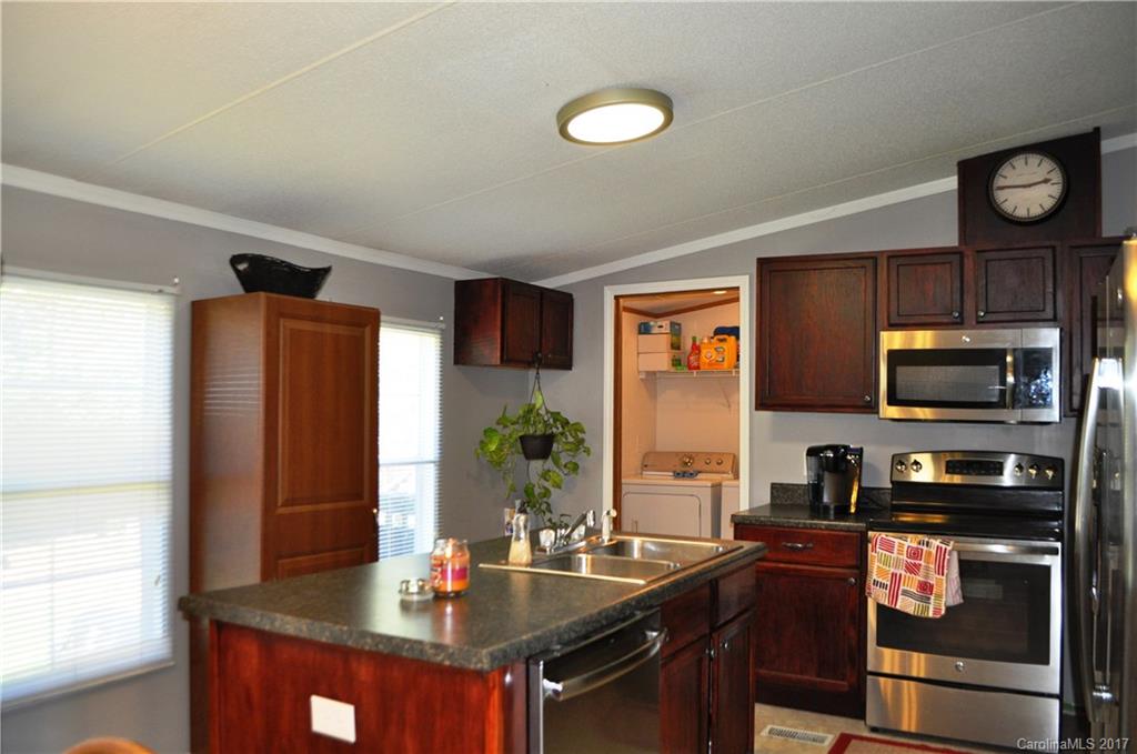 Stones Edge - Residential