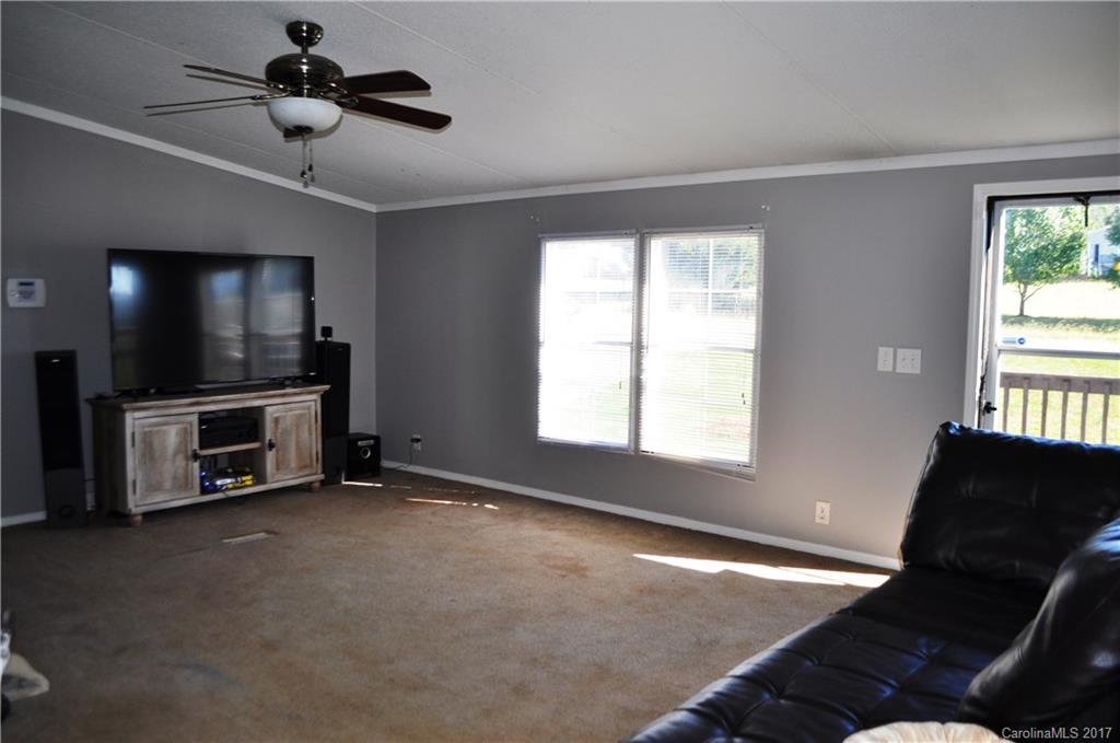 Stones Edge - Residential