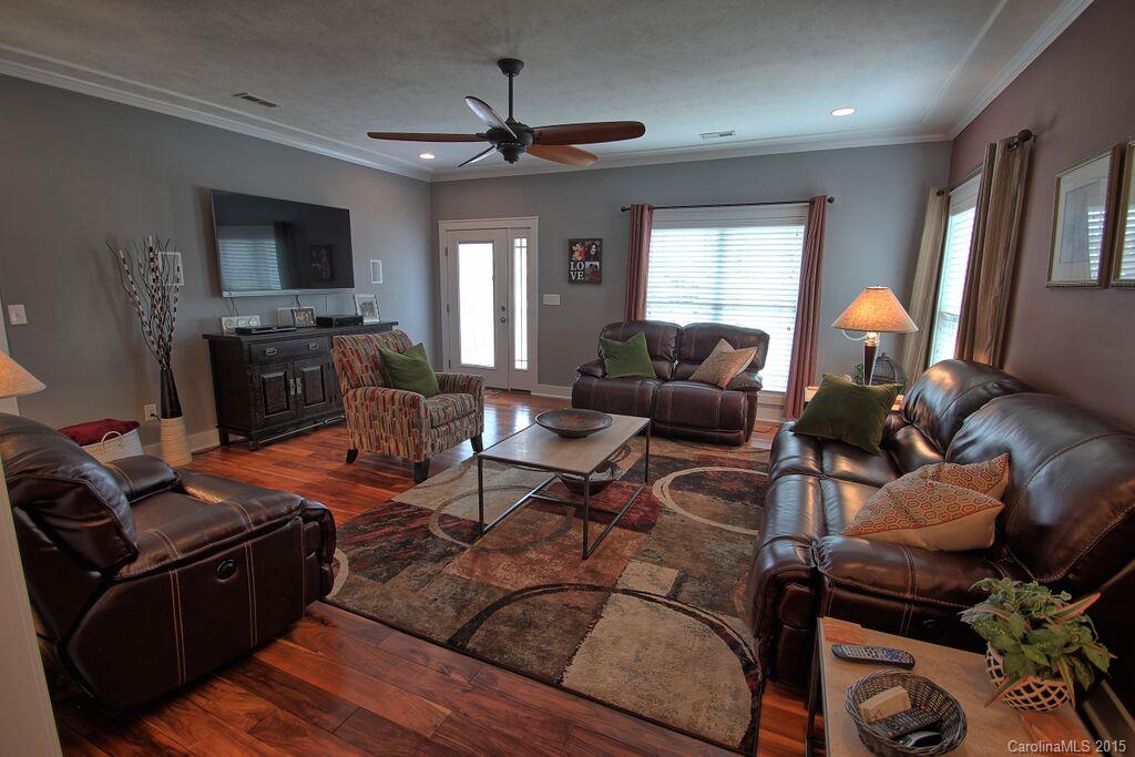 Seven Oaks - Residential