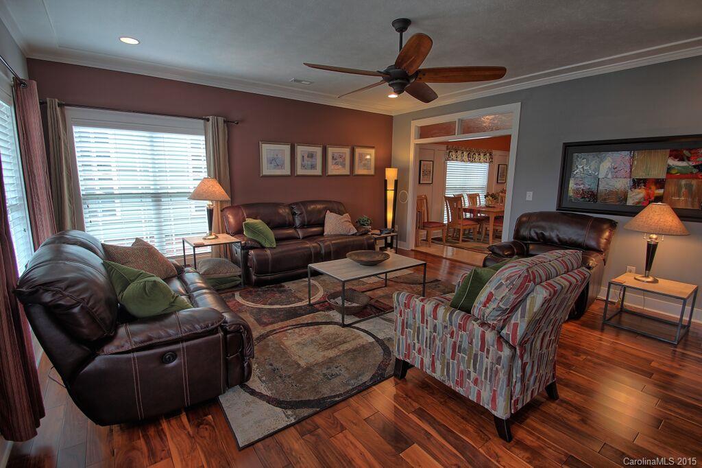 Seven Oaks - Residential