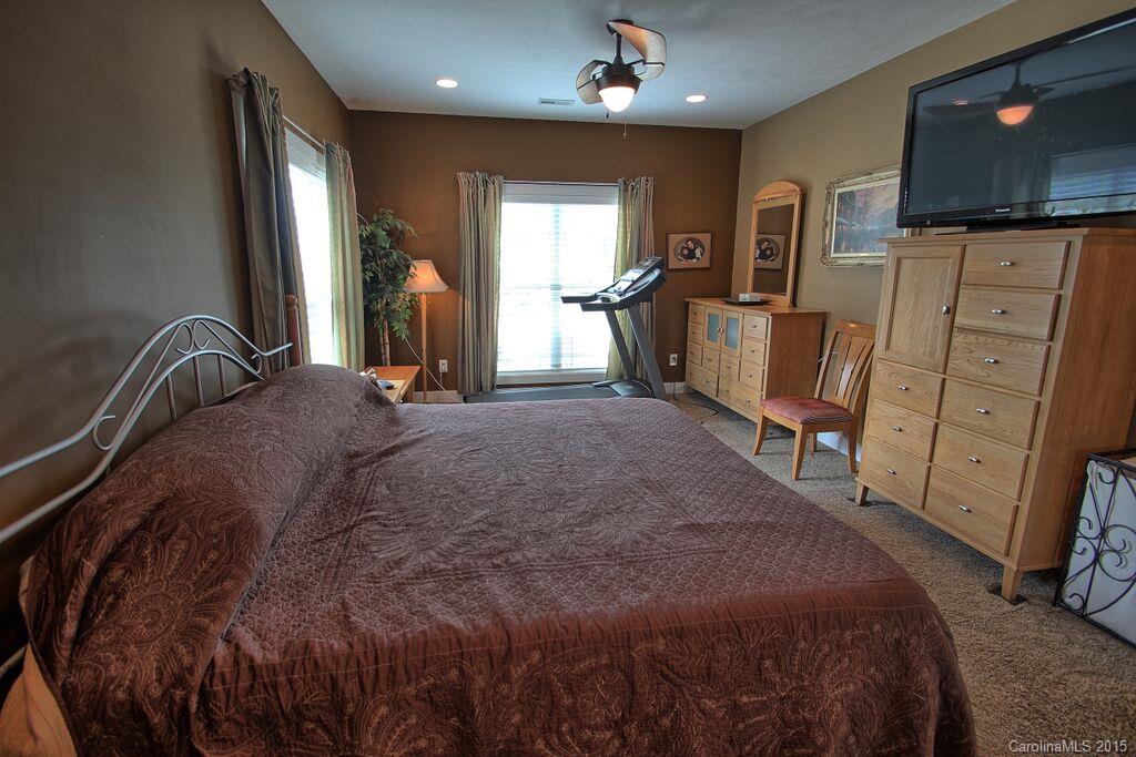 Seven Oaks - Residential