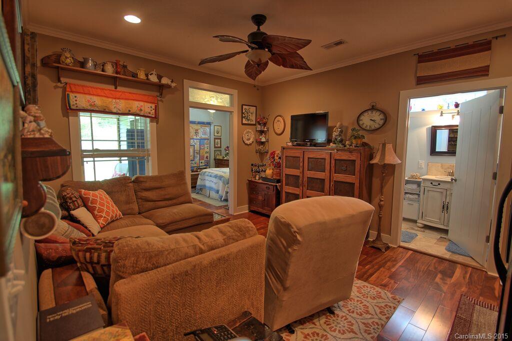 Seven Oaks - Residential