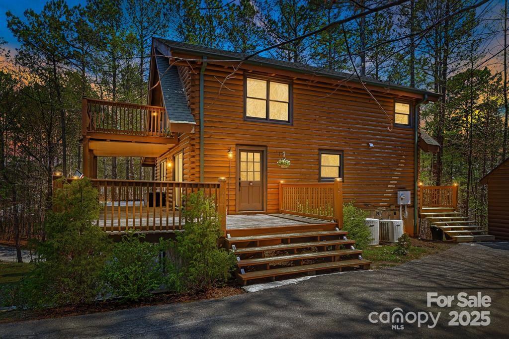447 Hidden Lake Parkway