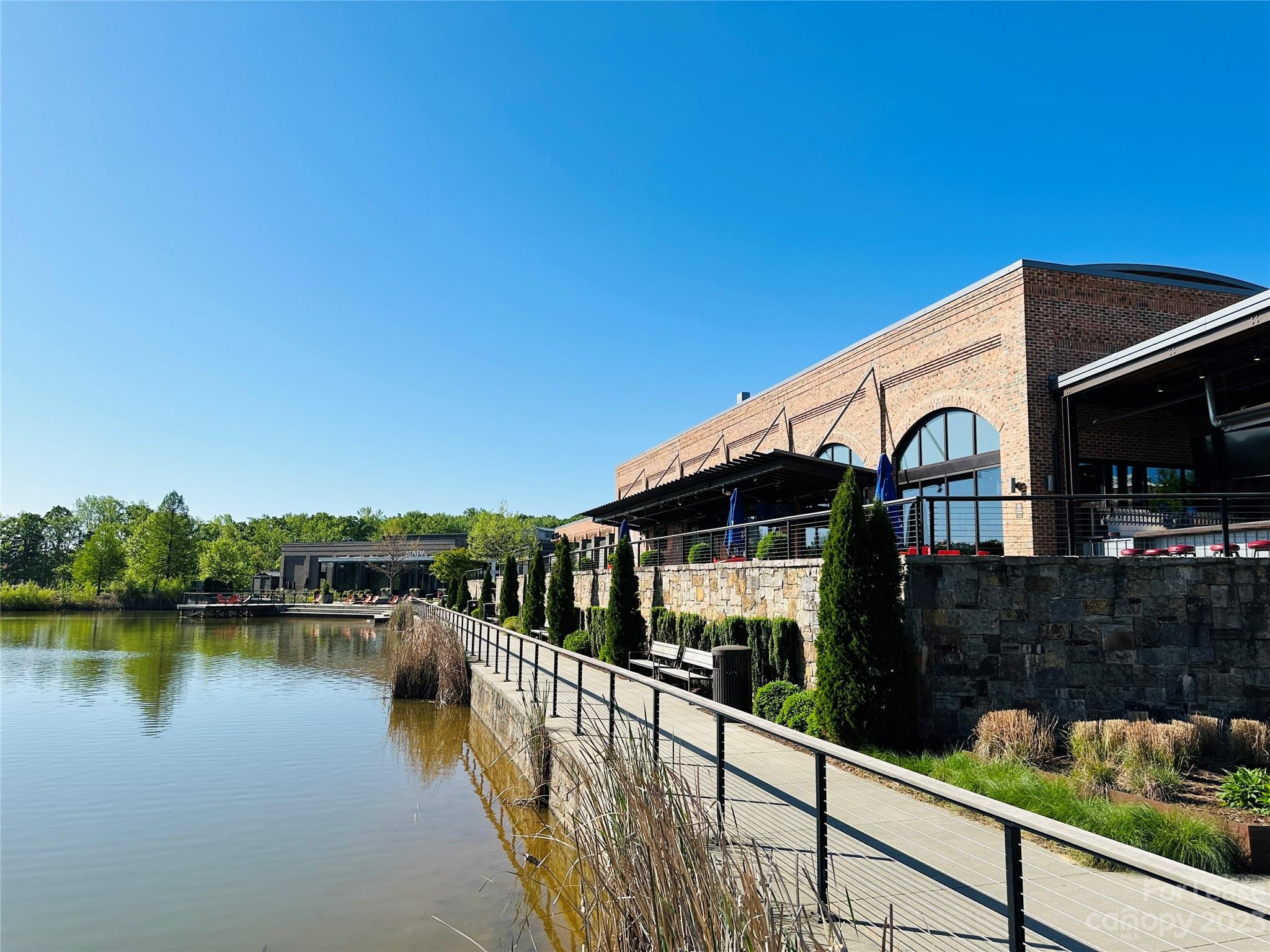 Cascades - Residential Lease