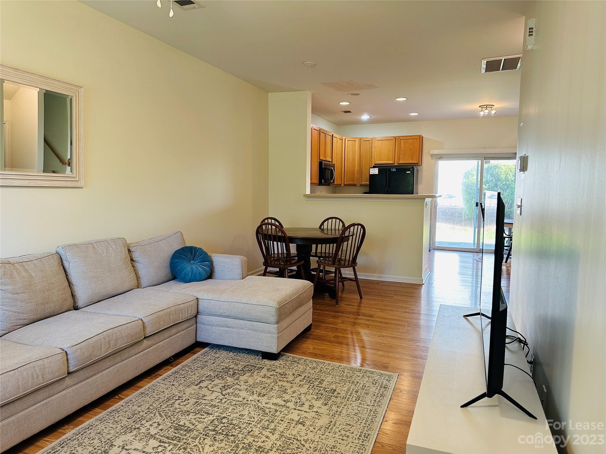 Cascades - Residential Lease