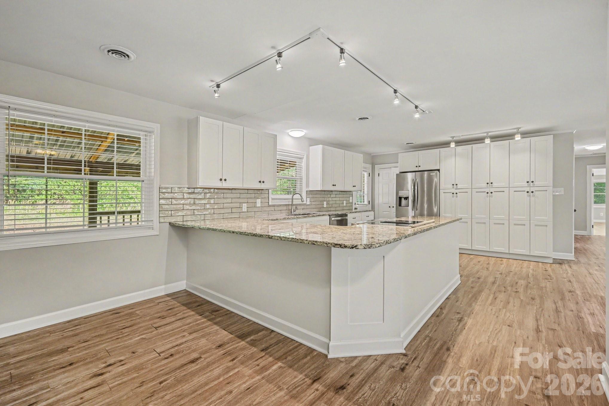 Pinebrook Park - Residential