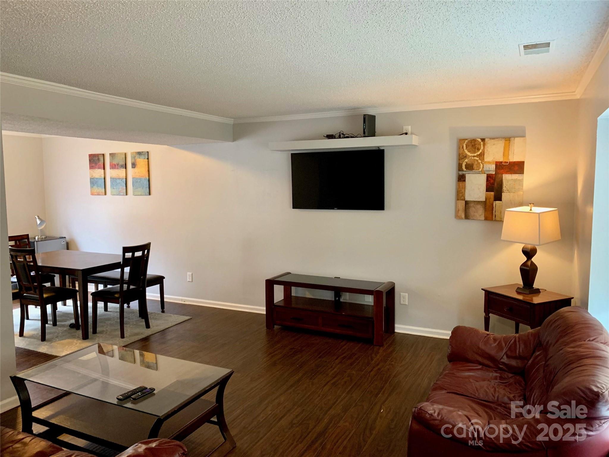 9518 Robert Burns Court