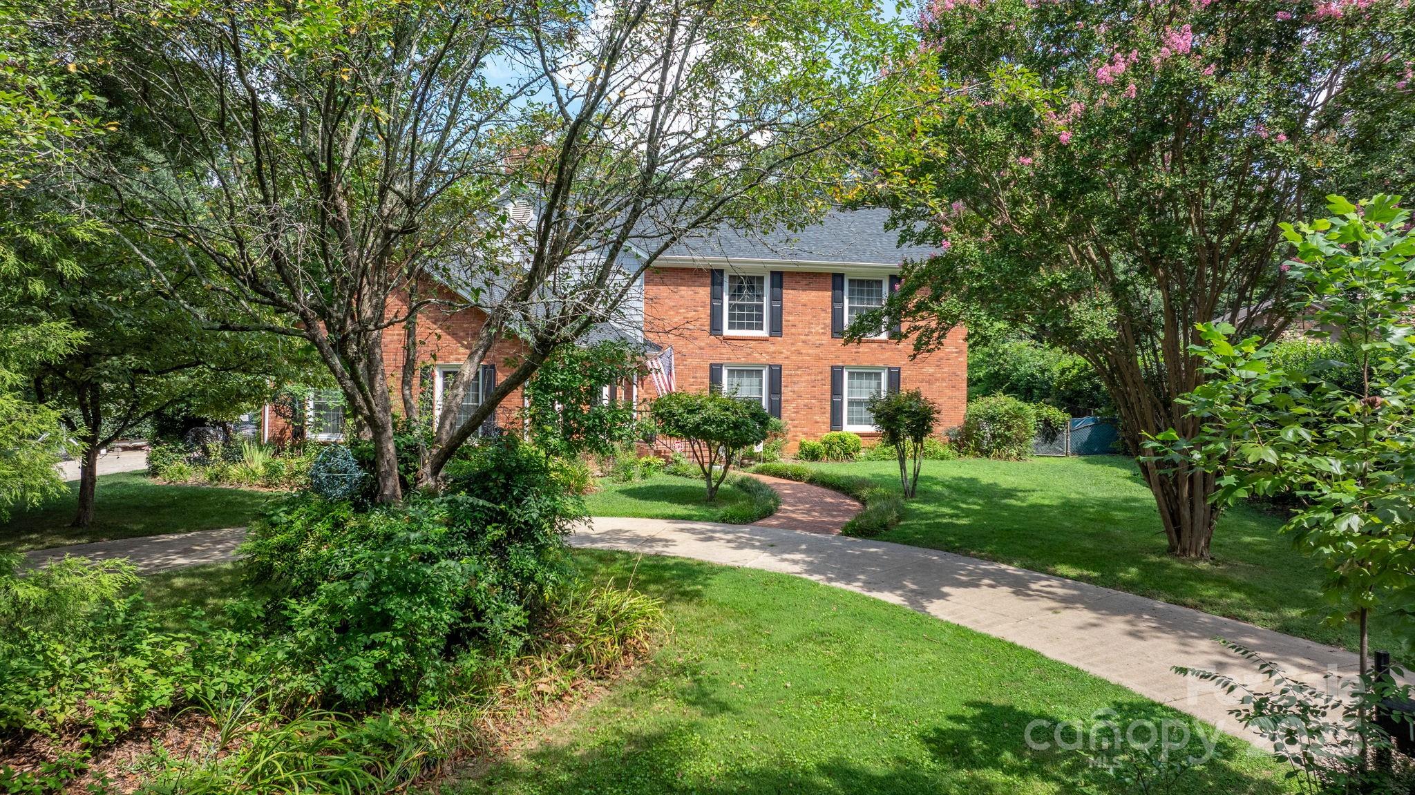 1750 5th Street Drive NW
