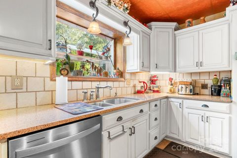 1750 5th Street Drive NW Hickory NC 28601