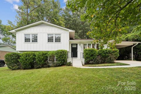 1530 Barberry Court Charlotte NC 28211