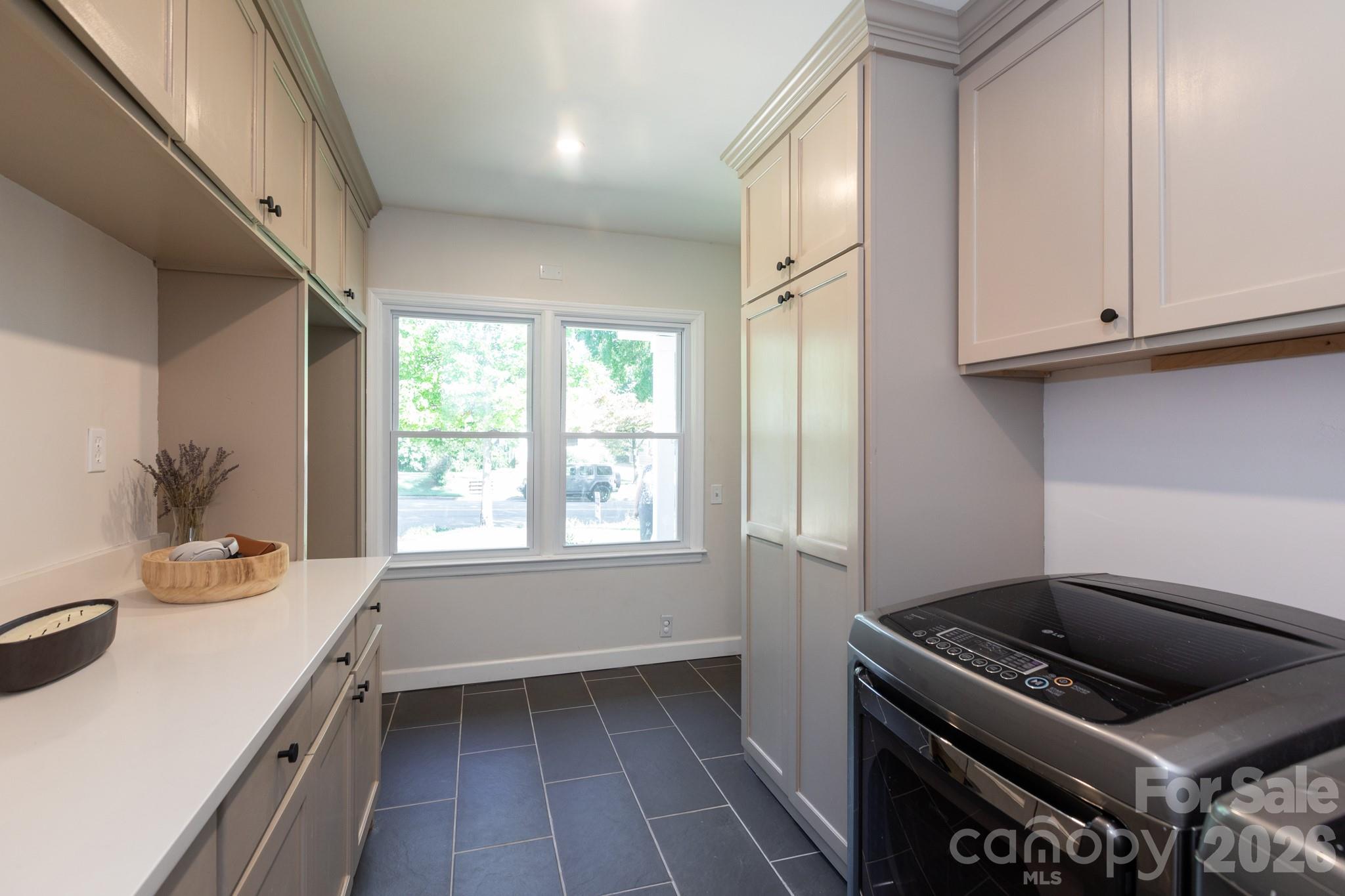 1305 Morningside Drive