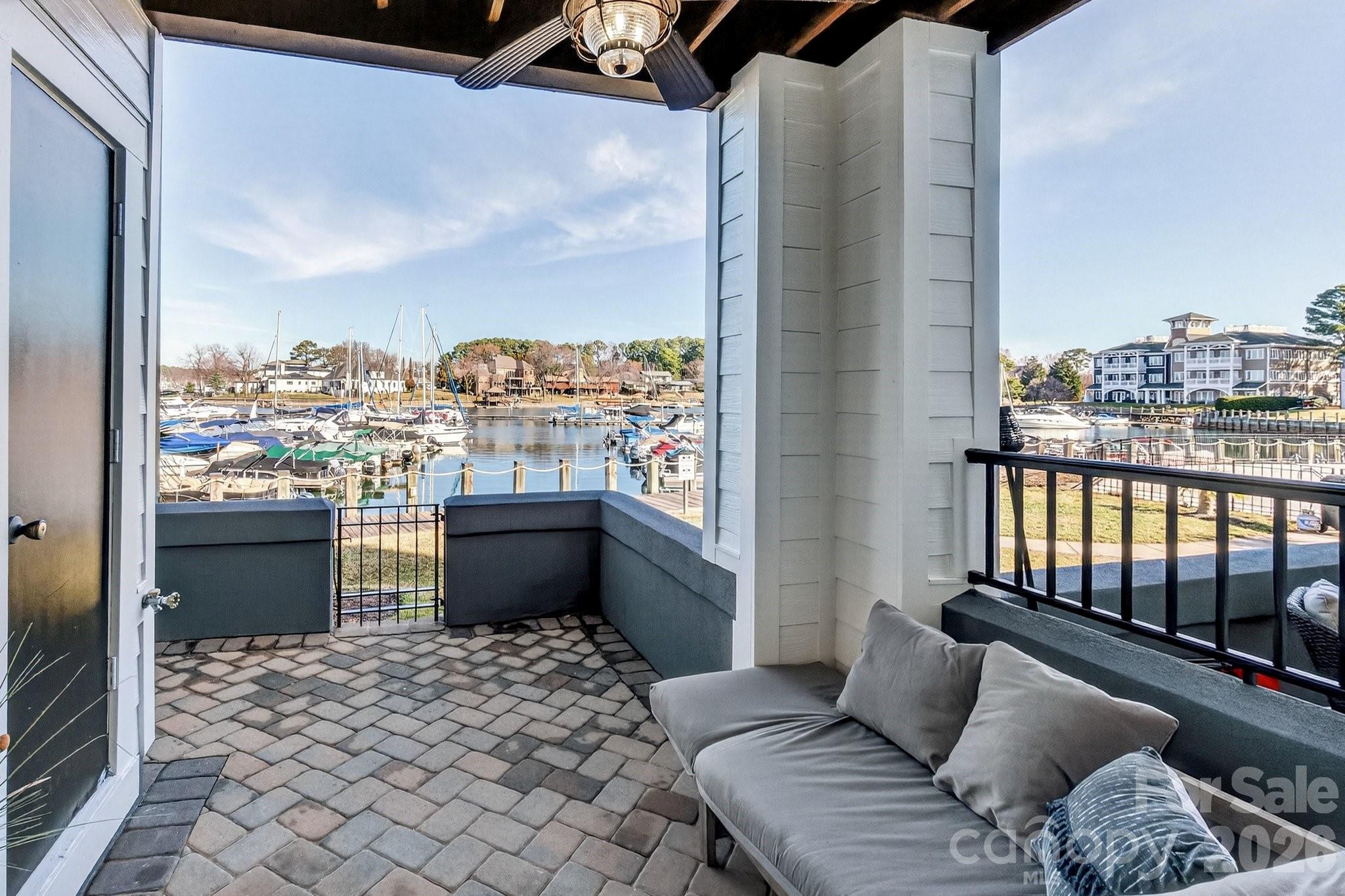 18695 Vineyard Point Lane