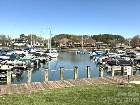 Photo of 18695 Vineyard Point Lane, Cornelius, NC 28031 (MLS # 4350296)