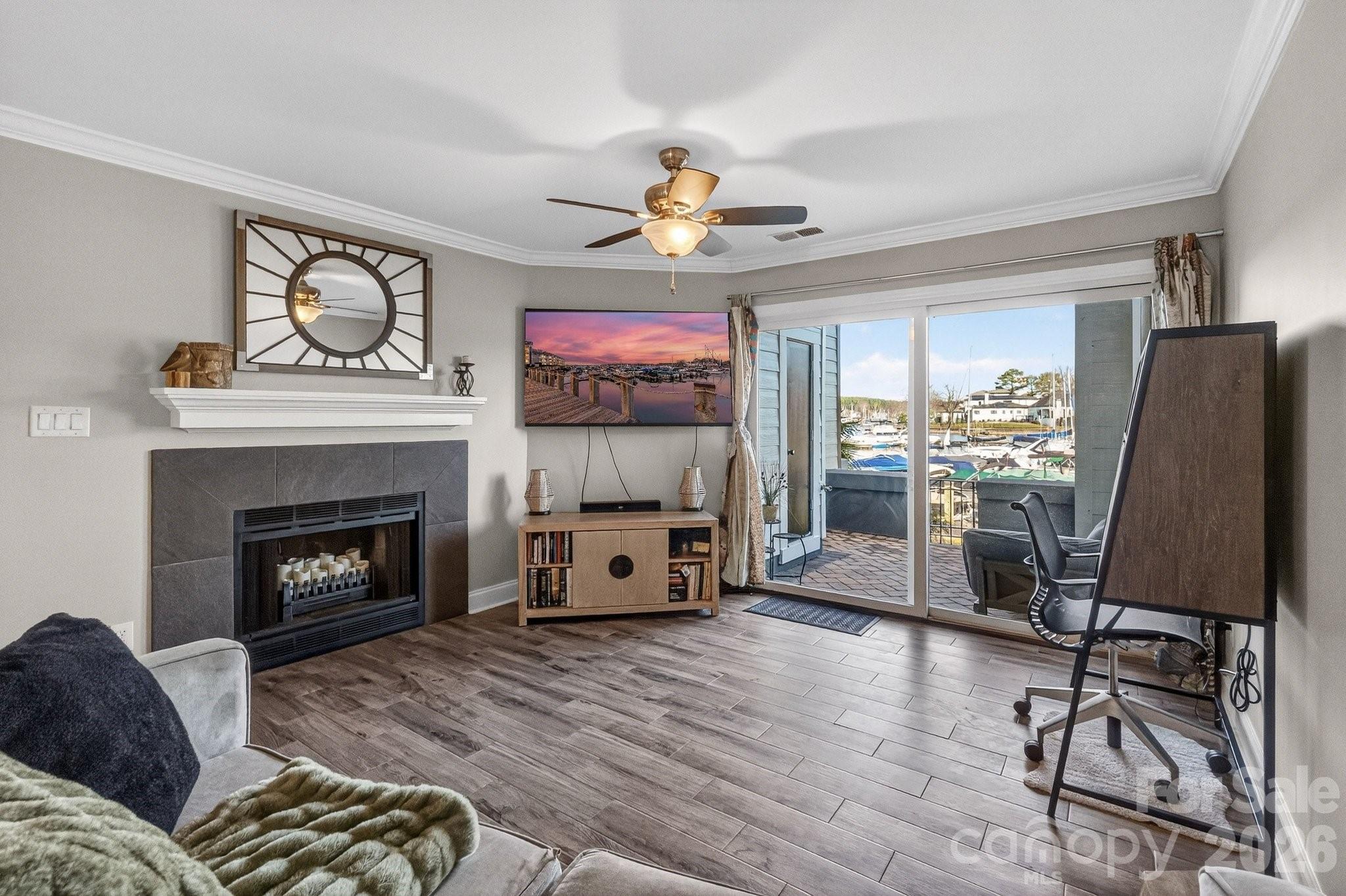 Vineyard Point - Residential