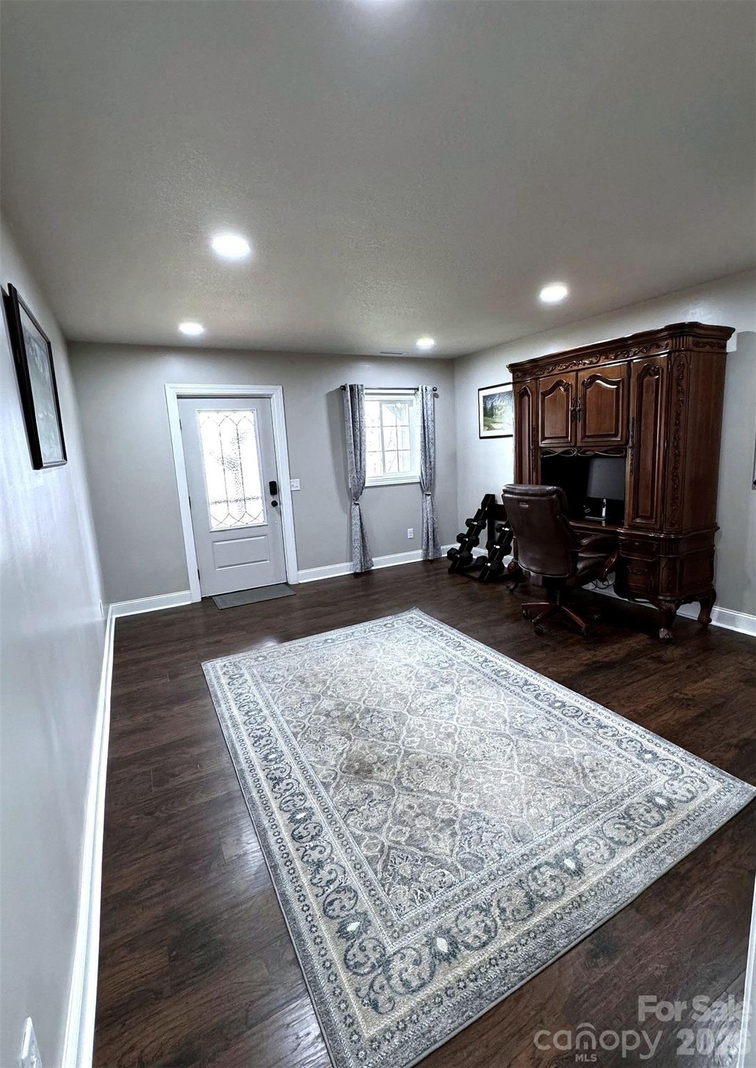 Hawk Mountain - Residential