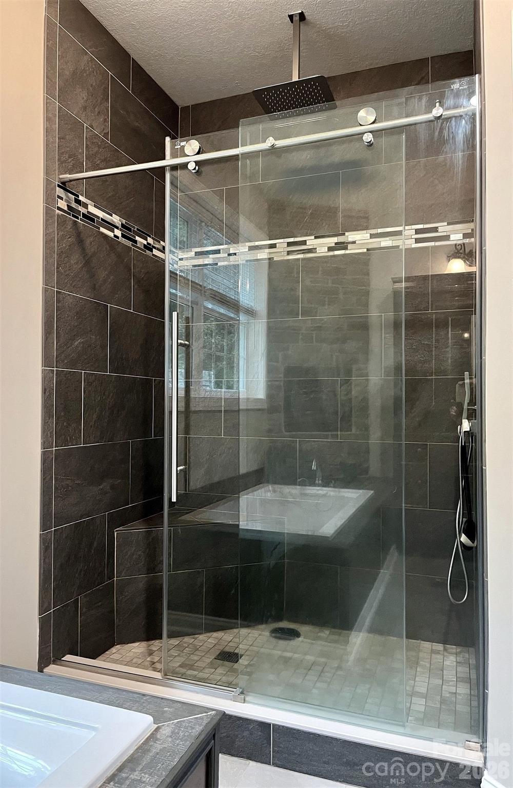 Hawk Mountain - Residential