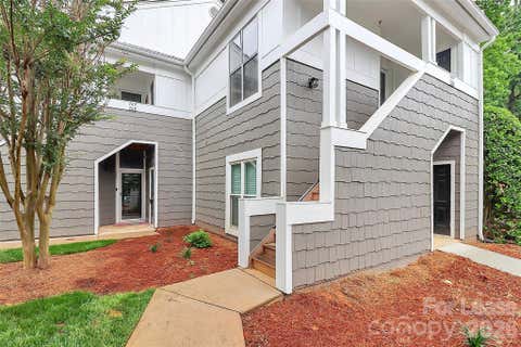 Photo of 767 Southwest Drive, Davidson, NC 28036 (MLS # 4407612)