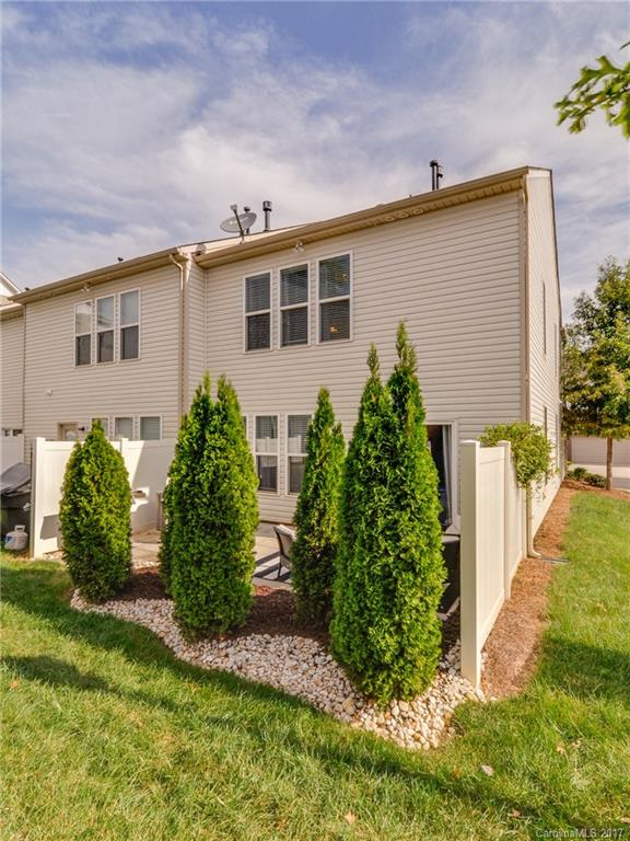 Park South Station - Residential