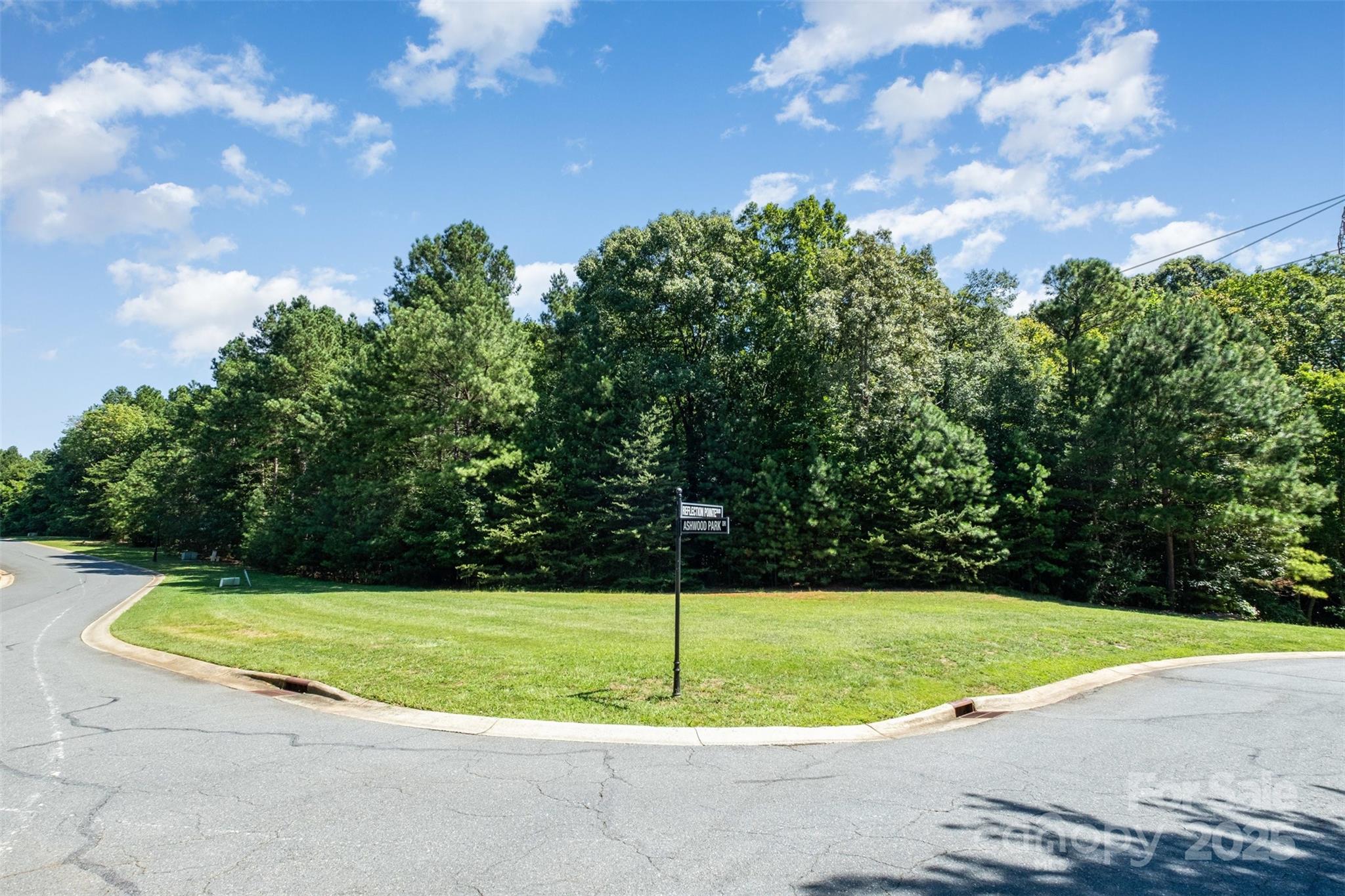 Reflection Pointe - Land