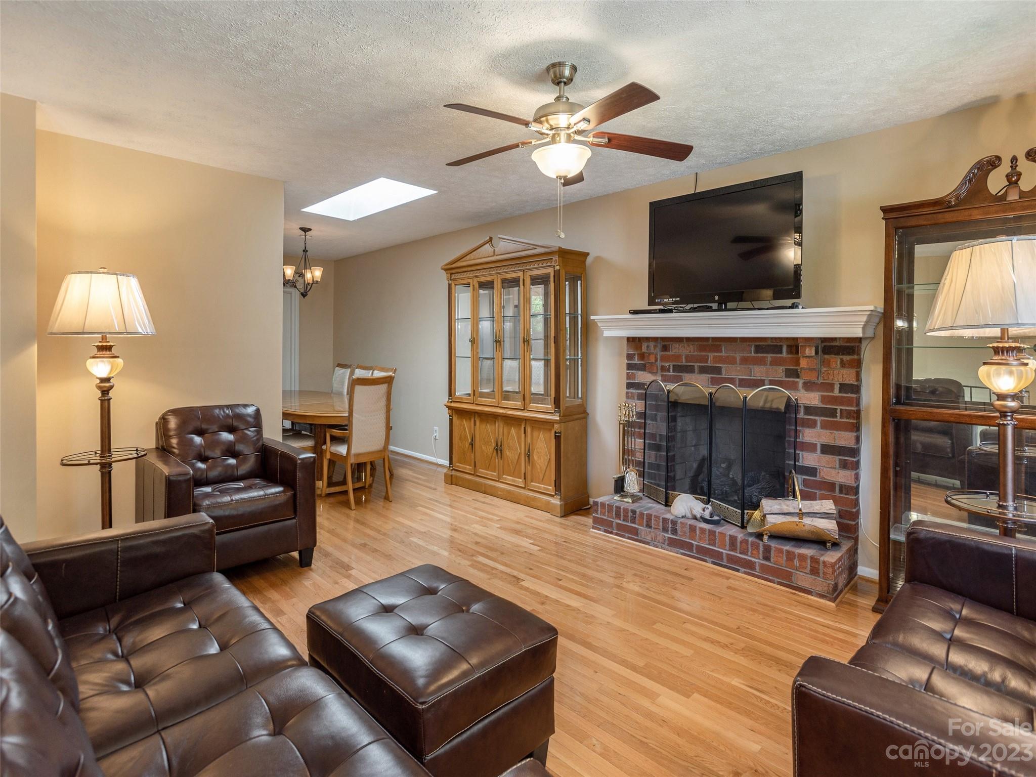 Brookland Manor - Residential