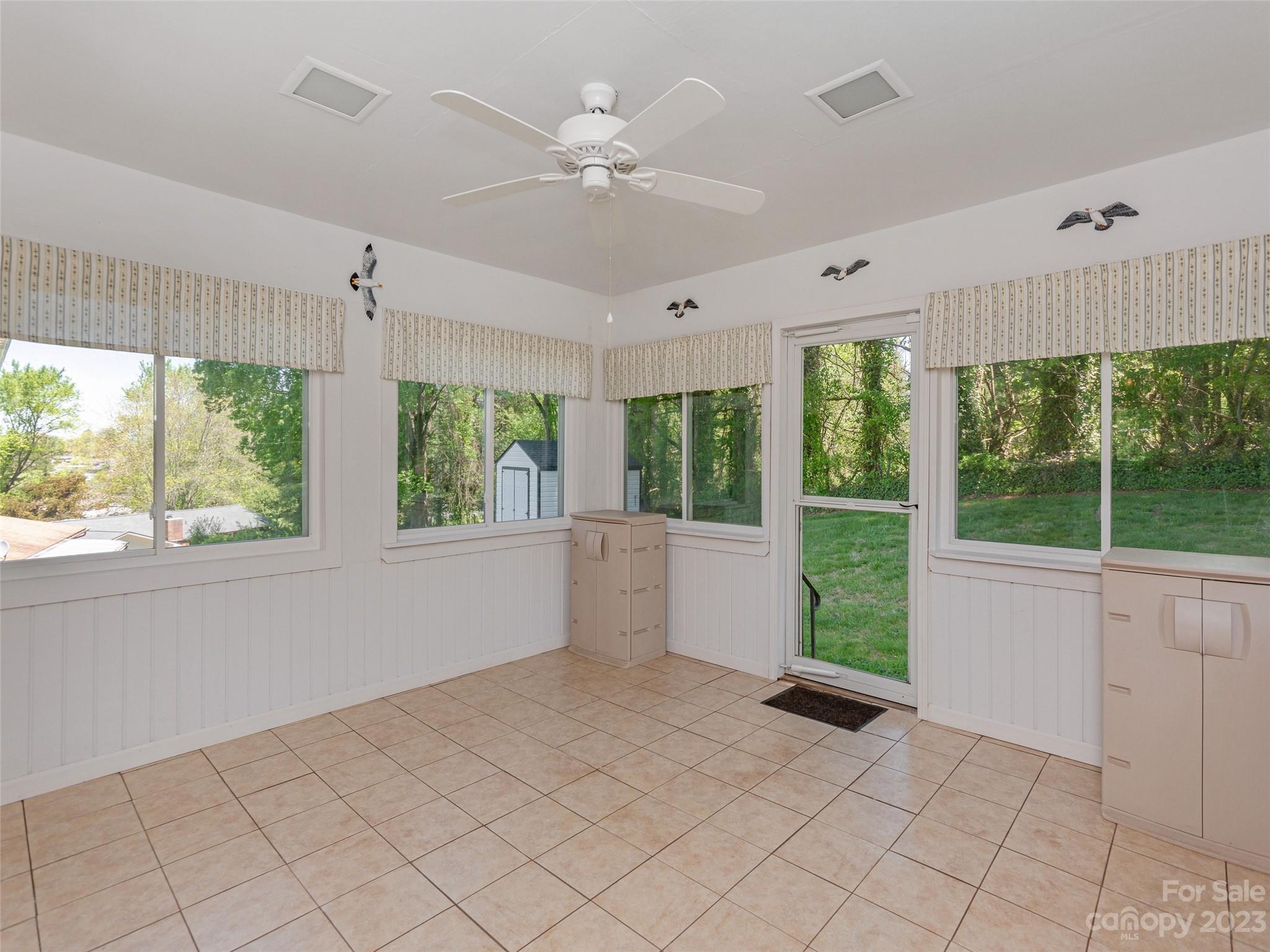 Brookland Manor - Residential