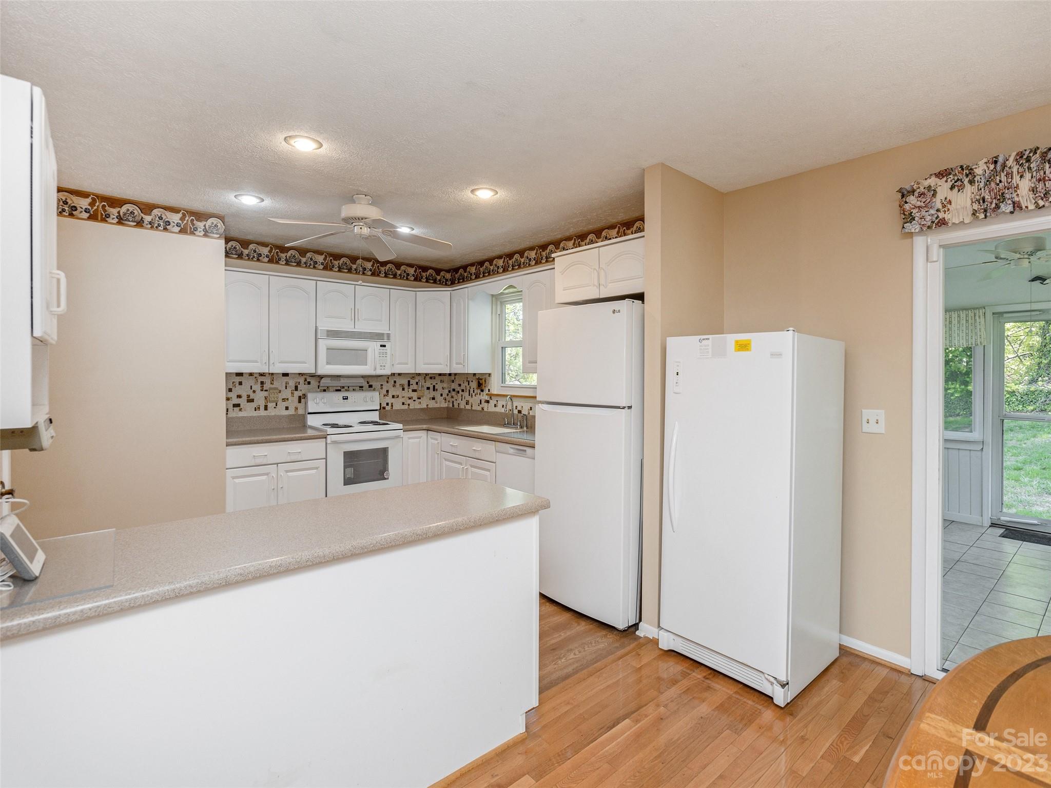 Brookland Manor - Residential