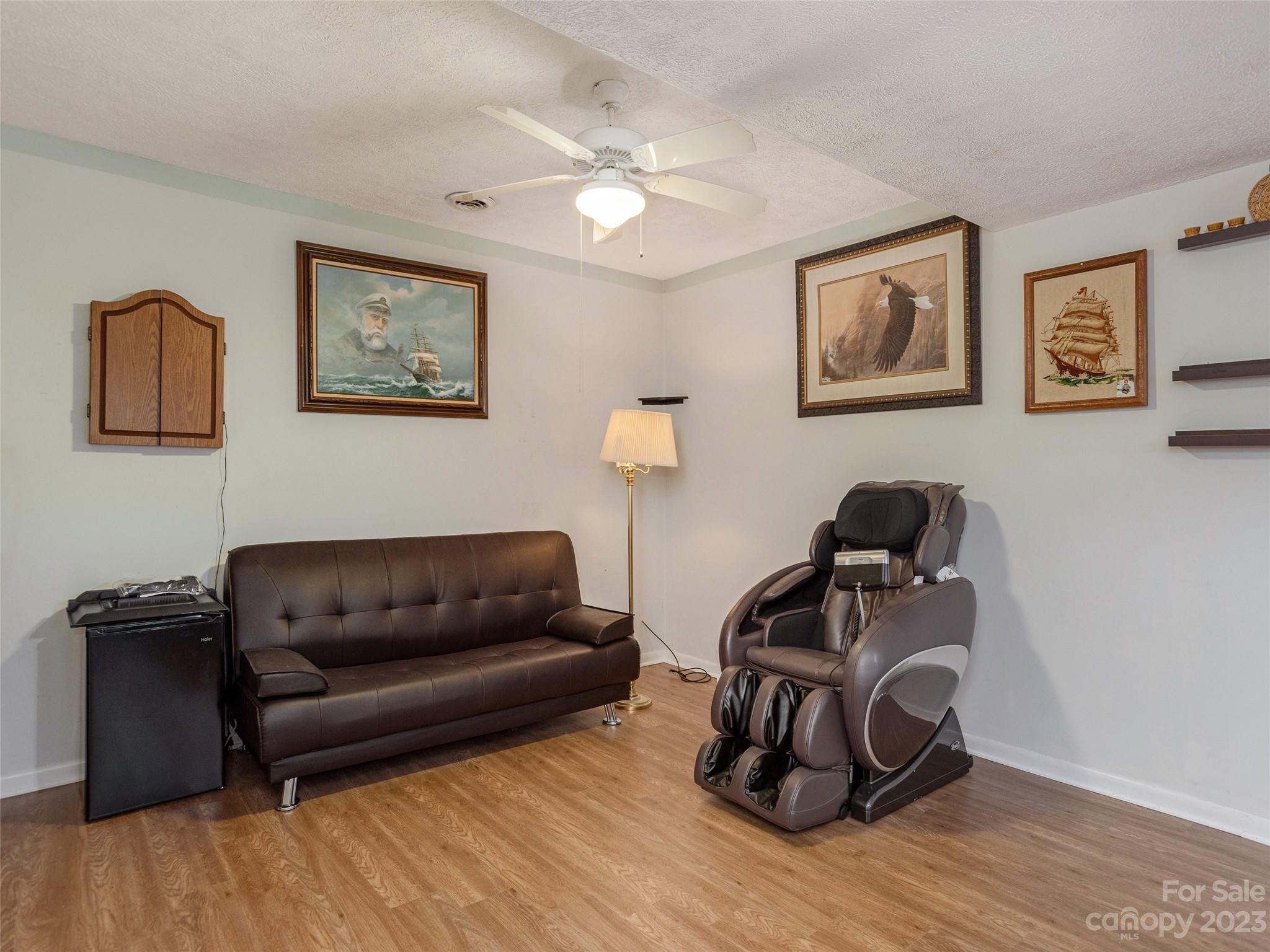 Brookland Manor - Residential