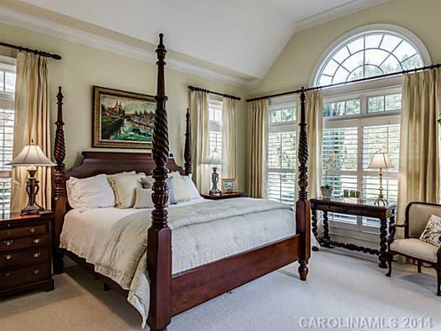 The Peninsula - Residential
