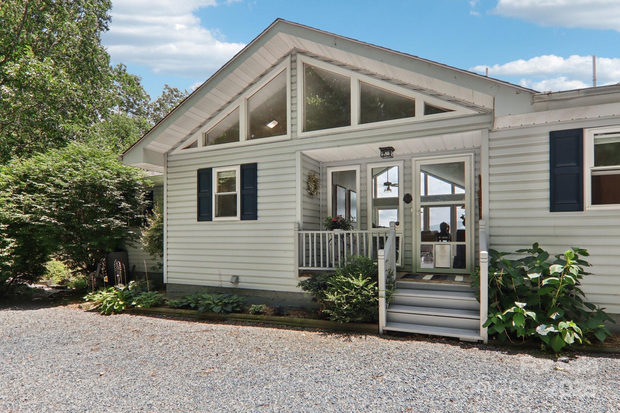 600 Summit Ridge 34
