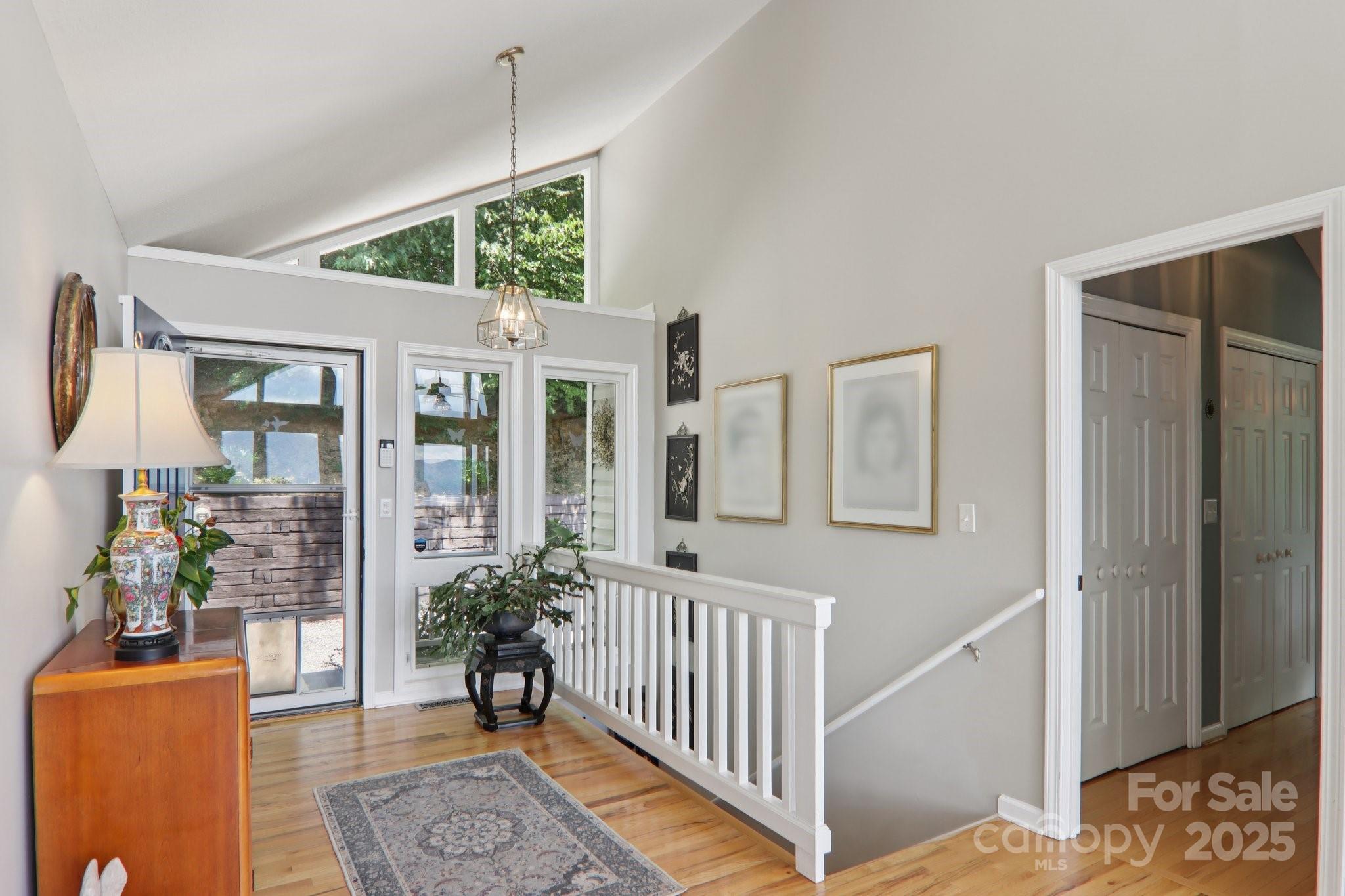 600 Summit Ridge 34