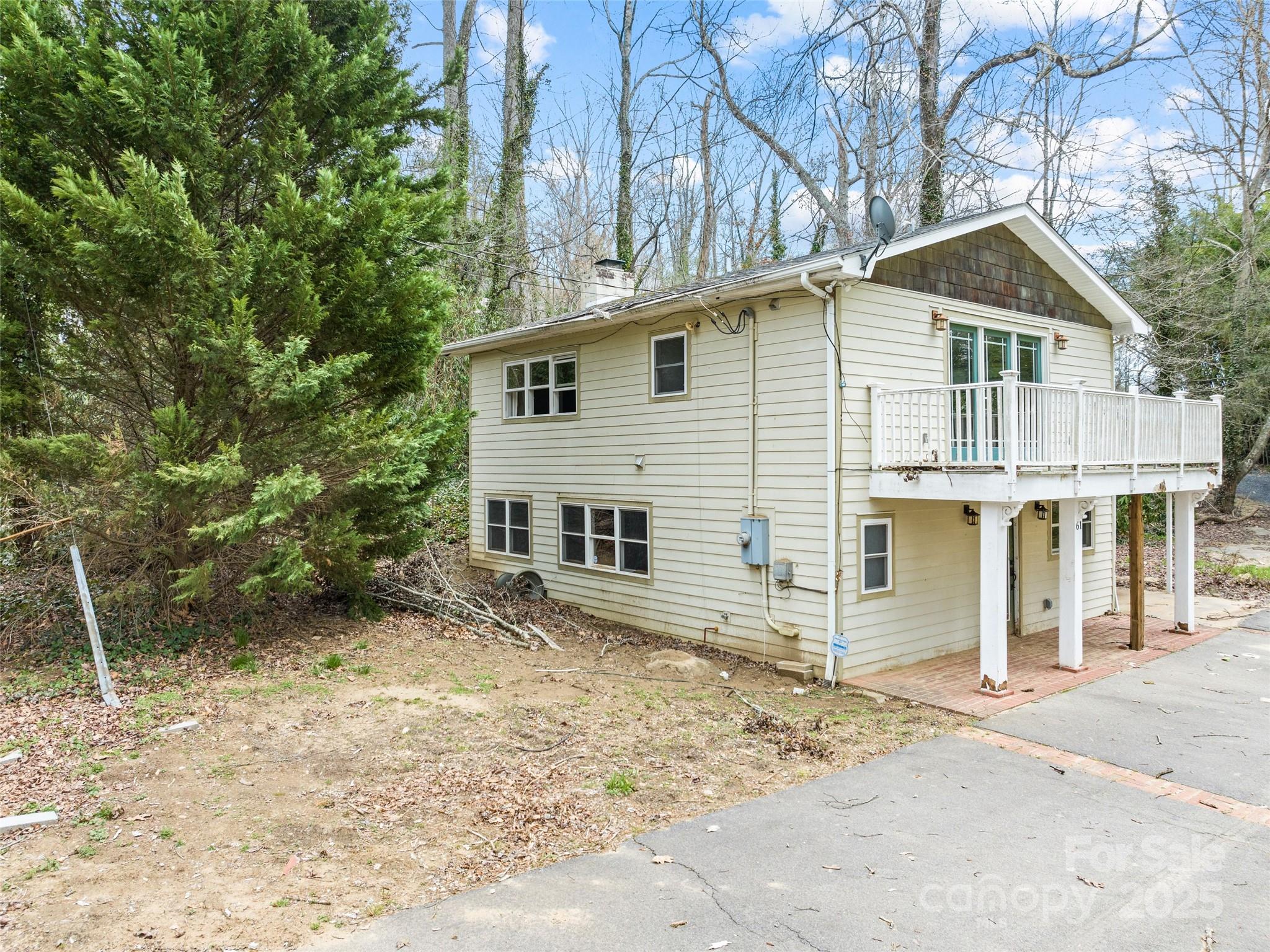 61 Riverbend Road