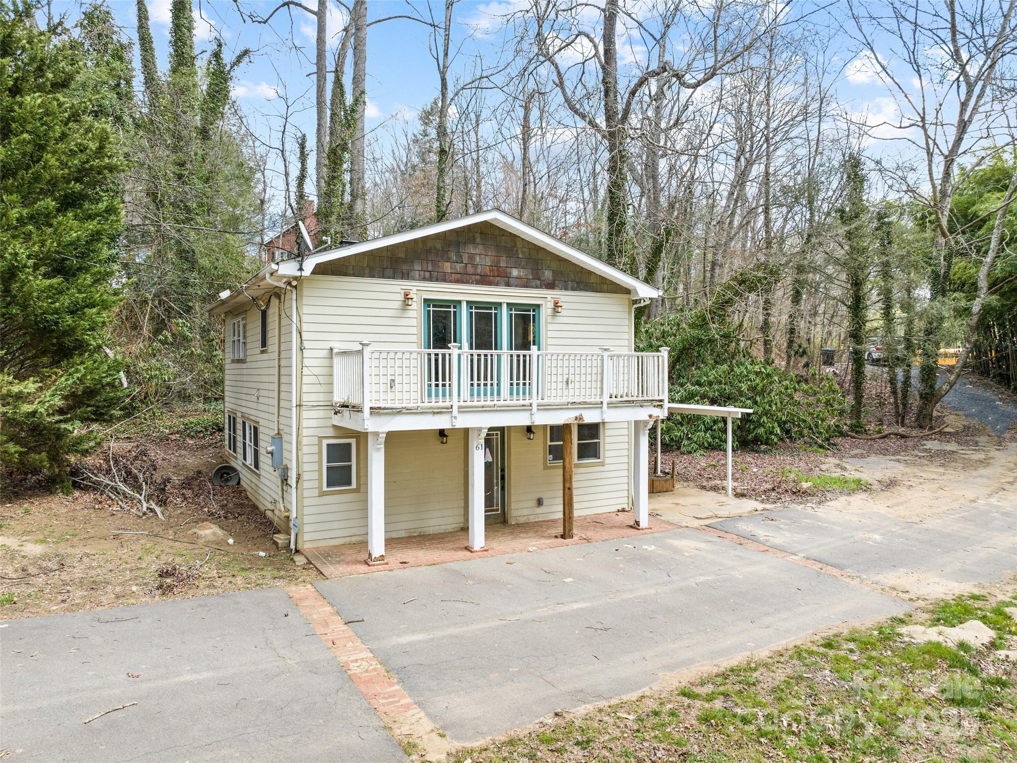 61 Riverbend Road