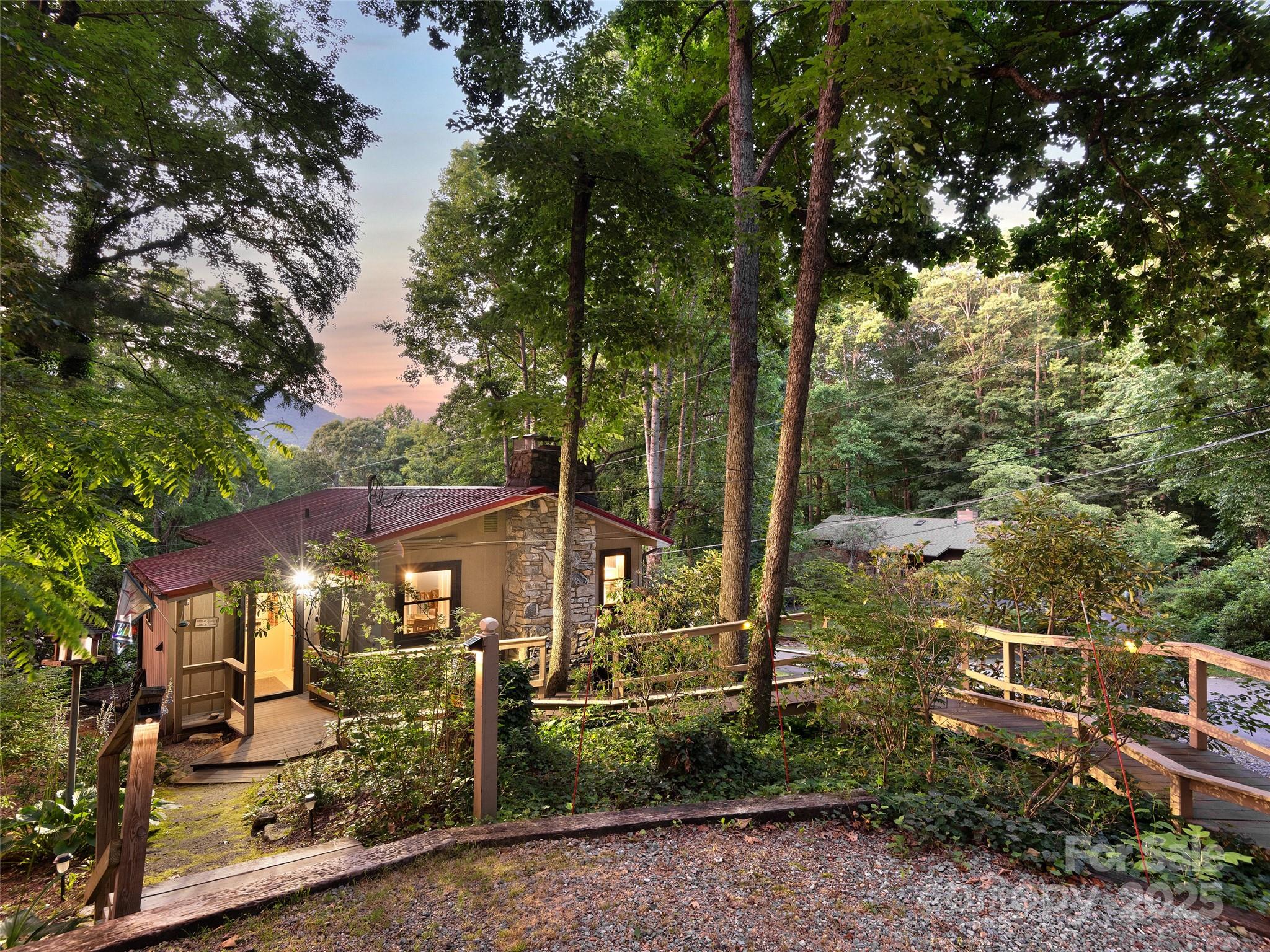 290 Dogwood Drive