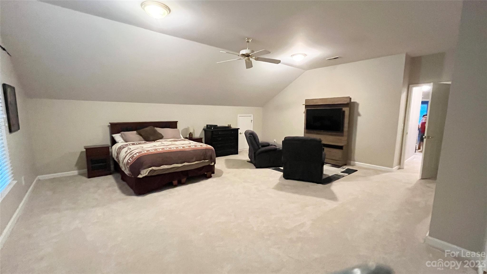Hunter Oaks - Residential Lease