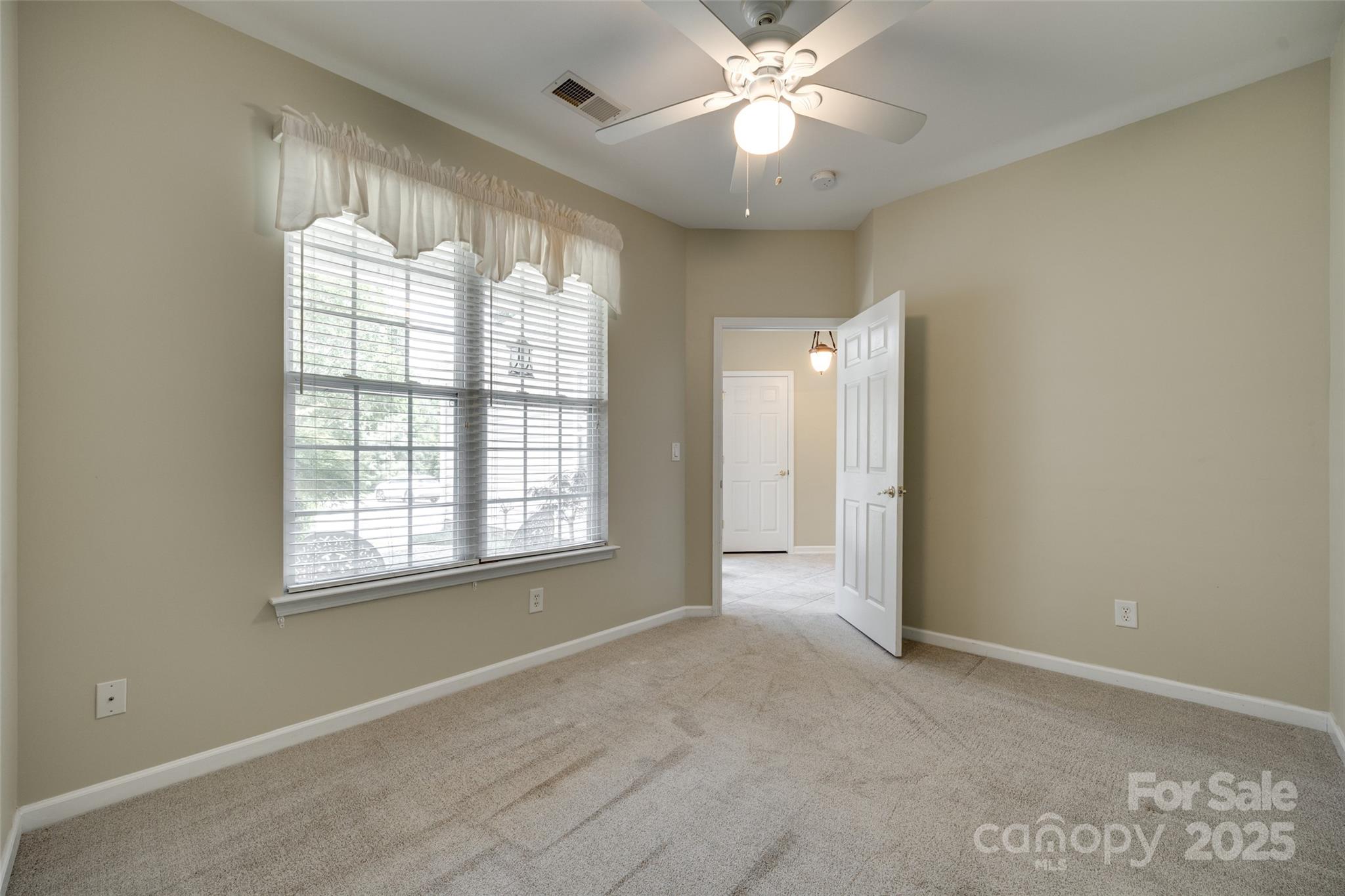 Four Seasons At Gold Hill - Residential