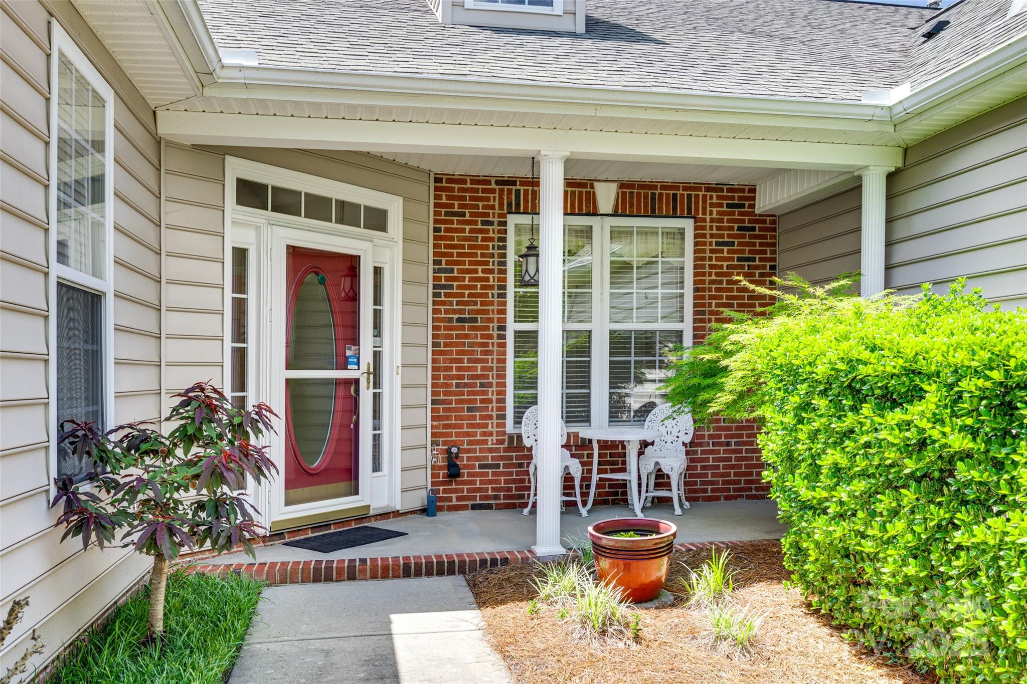 1678 Onyx Ridge