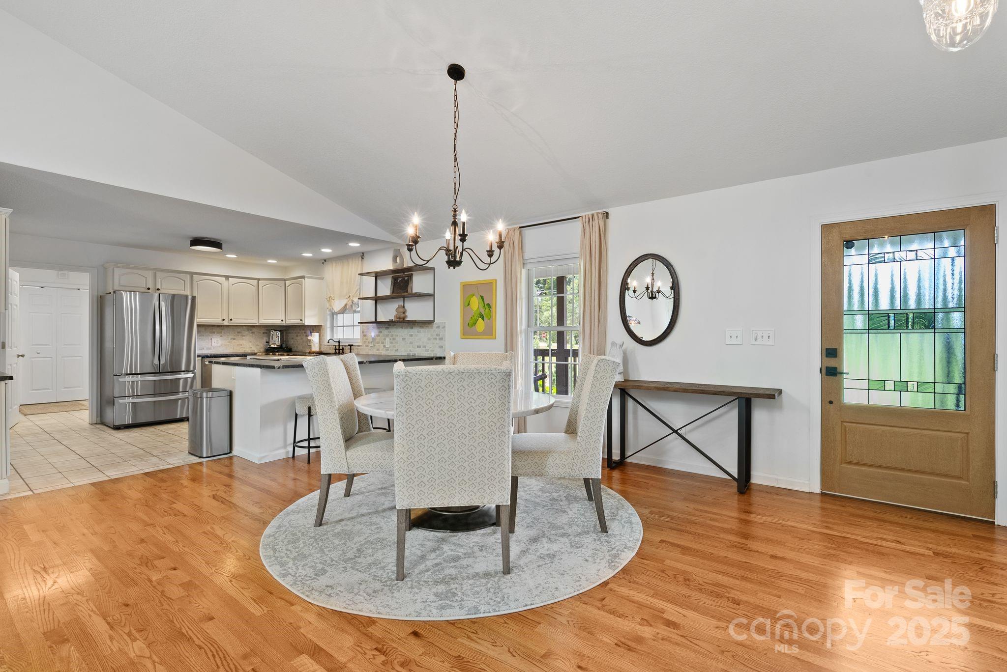 6 Sayles Town Road