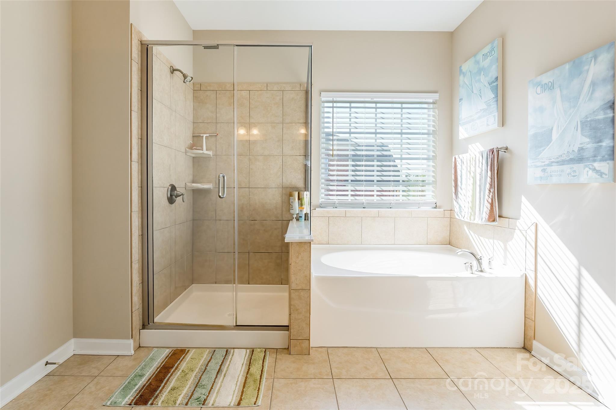 River Lake - Residential