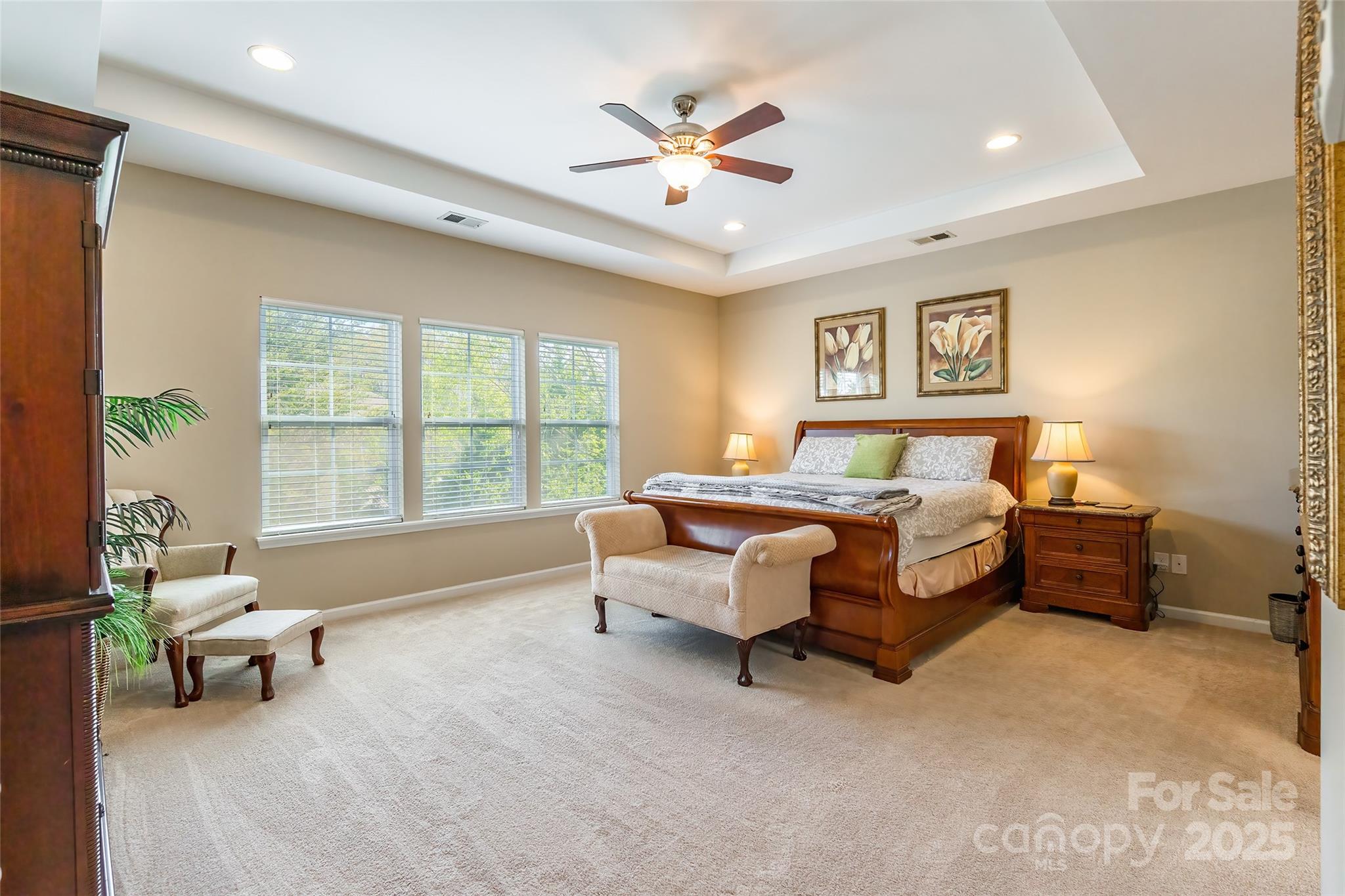 River Lake - Residential