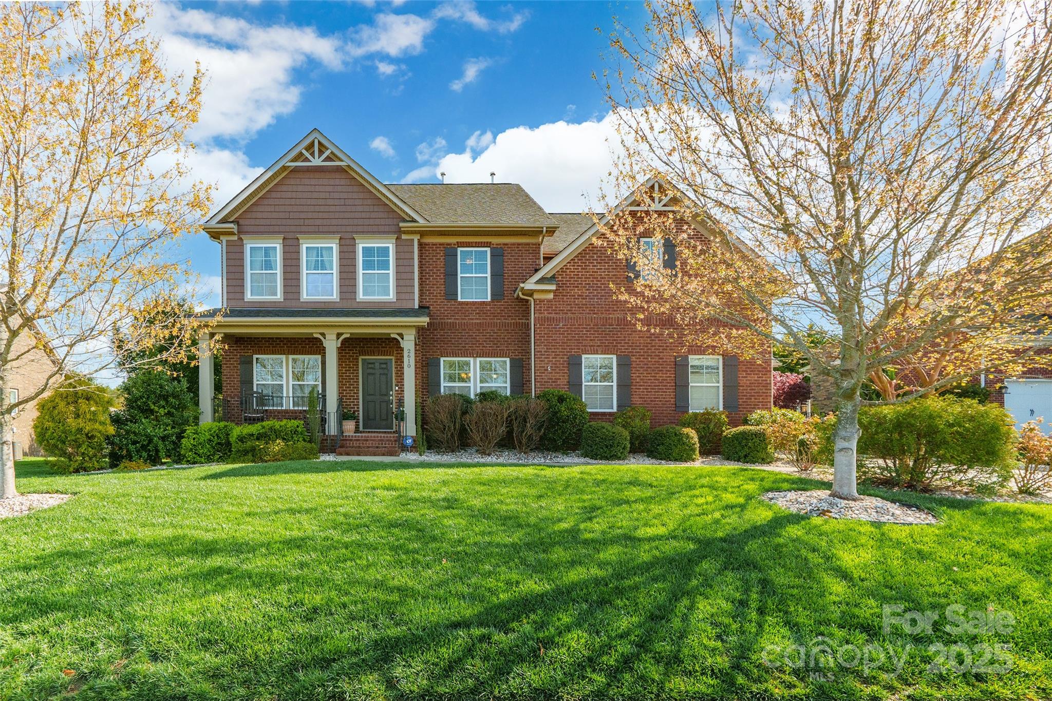 River Lake - Residential