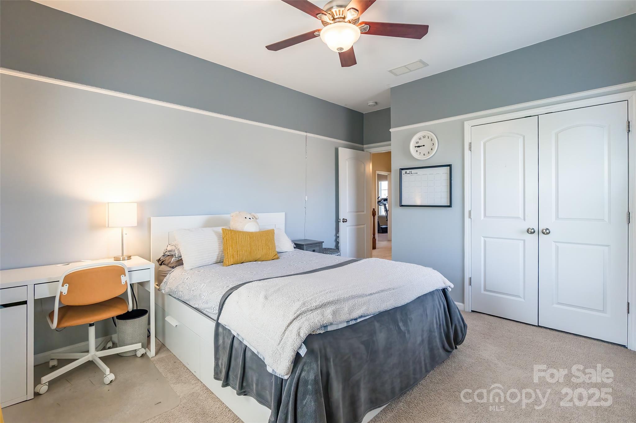 River Lake - Residential