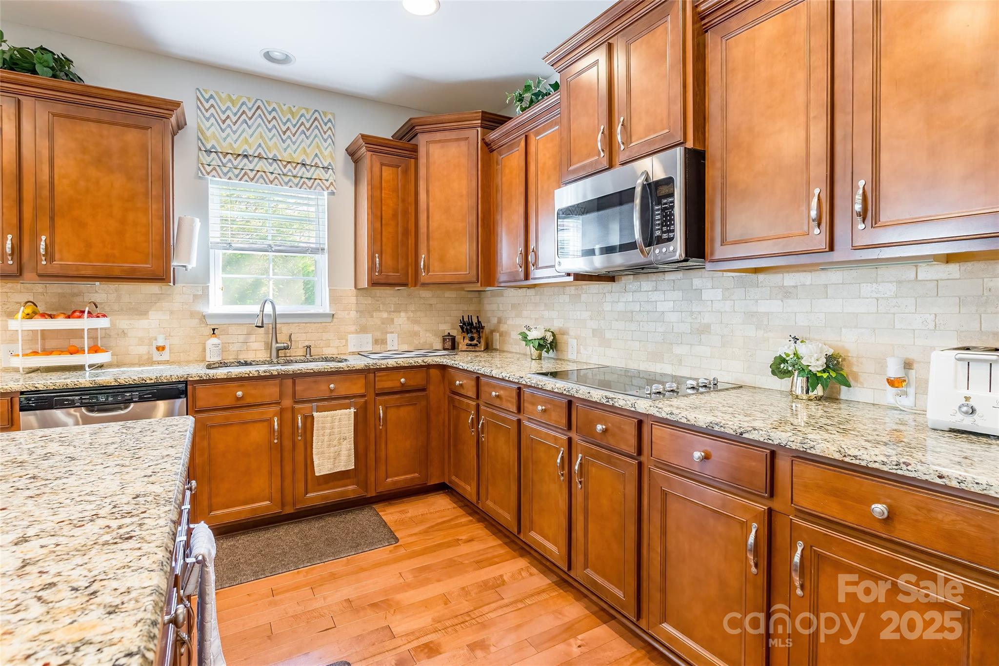 River Lake - Residential