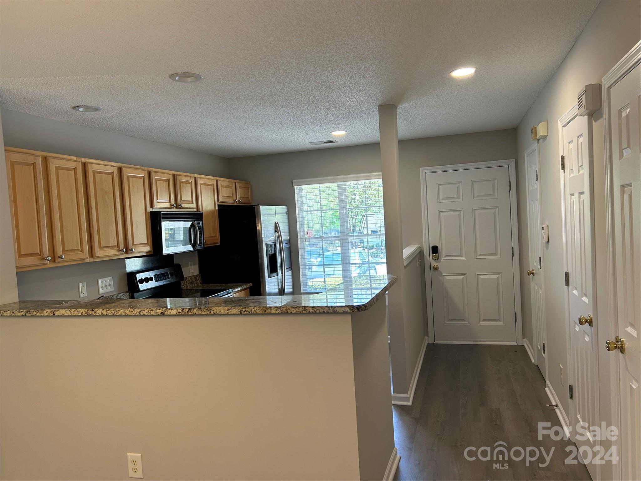 Old Stone Crossing - Residential