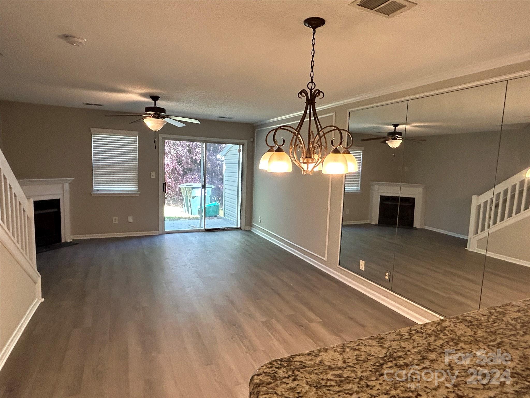 Old Stone Crossing - Residential