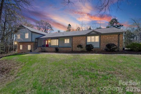 208 Falcon Drive Concord NC 28025