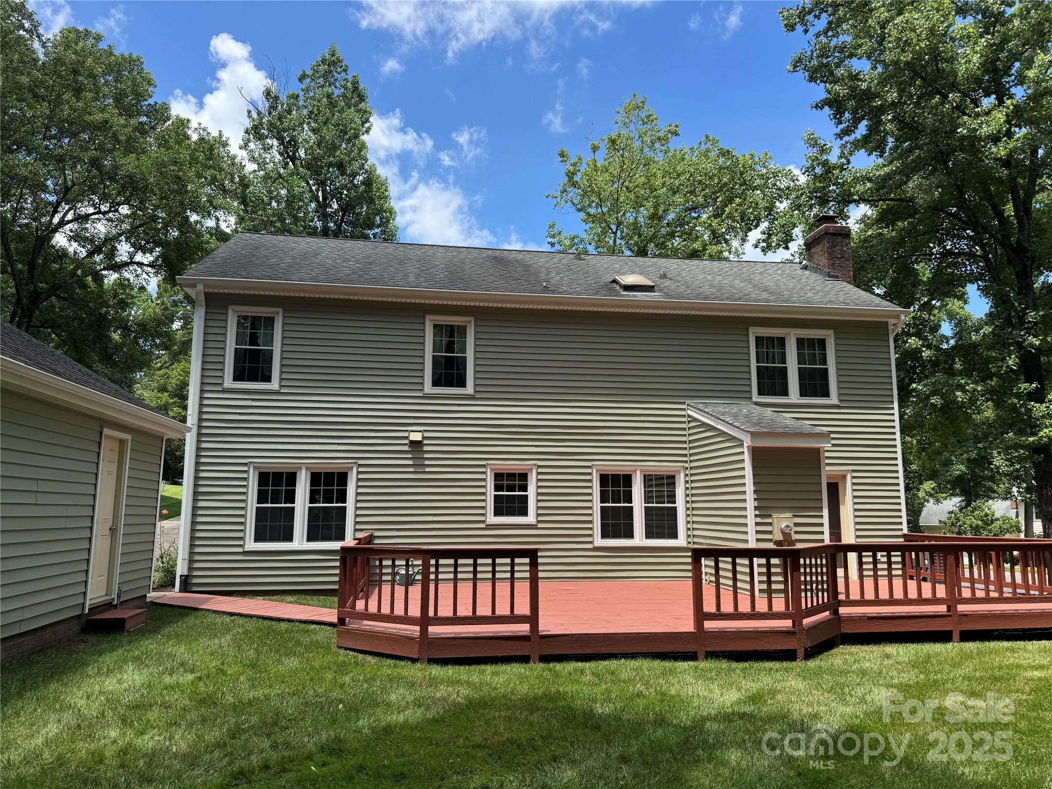 1919 Windlock Drive