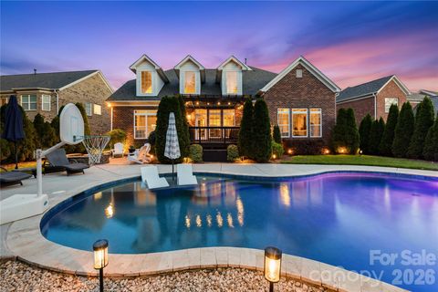 Photo of 8416 Fairgreen Avenue, Waxhaw, NC 28173 (MLS # 4367125)