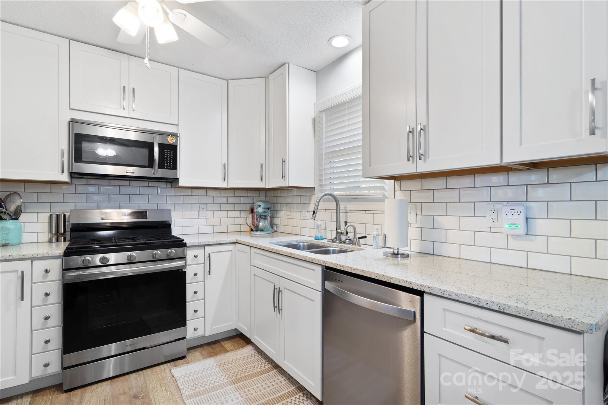 Oakwood Acres - Residential