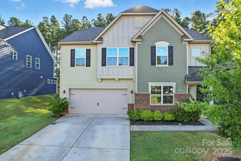 Photo of 193 Falls Cove Drive, Troutman, NC 28166 (MLS # 4298235)