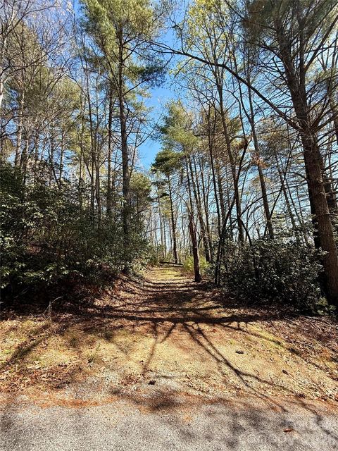 400 Emerald Hills Drive Penrose NC 28766